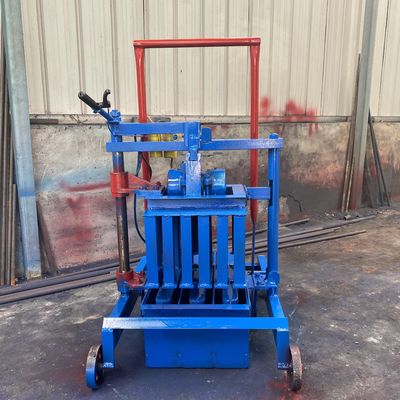 45s Molding Cycle 건설 공사용 소형 이동형 벽돌 제작 기계