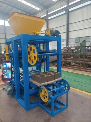75KN 진동과 380V 전력으로 수동 흙 점토 융합 벽돌 제조 기계