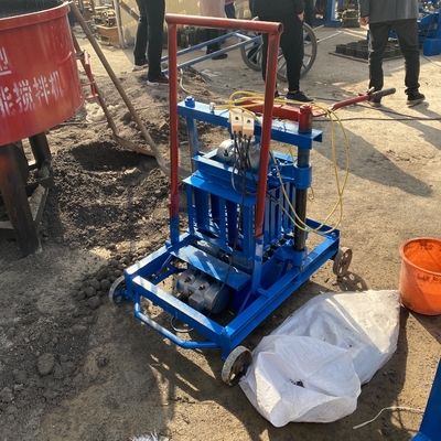 380V 전압과 팔렛 크기 850*550*25mm의 점토 벽돌 기계