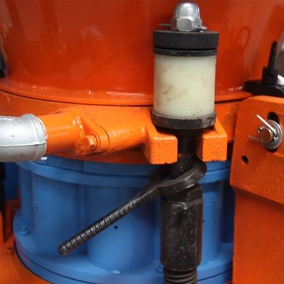 건설 공사 8-10m3/min의 공기 소비와 함께 습한 샷콘크리트 기계 스프레이어